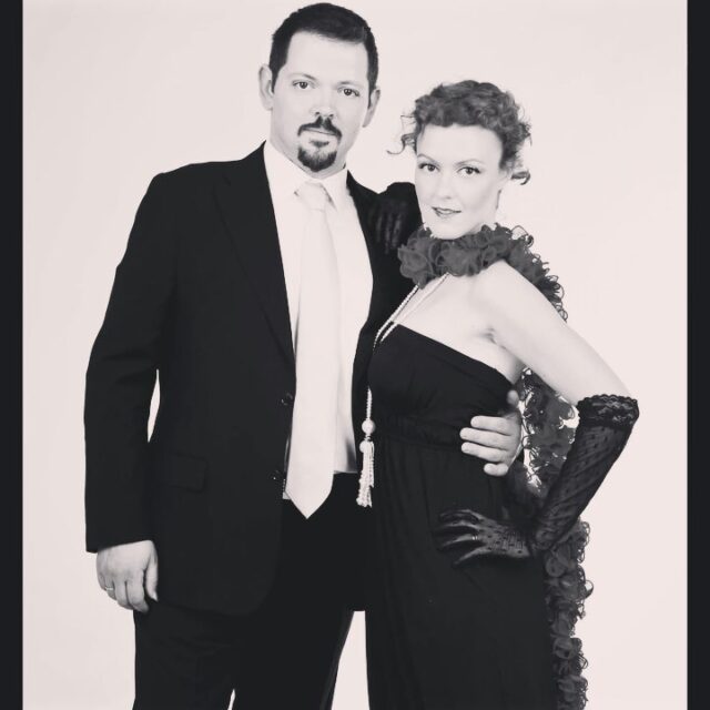 Rehearsing some new songs for a private event this Saturday!
The theme is Gatsby, and we love the idea of doing this 1920s swing song!
Do you like it? #jazz #swing #1920smusic #aintmisbehavin #jazzduo #duojazz #majazzter #privateevent #gatsbyparty #vintage #vintagemusic #guitar #singer #acousticmusic #musoslife