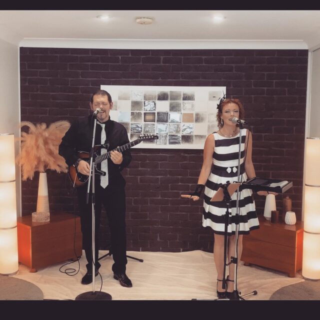 Here are some pictures from the Livestream that we did in April. If you missed it, you can still enjoy our new electro-jazz repertoire!
Check the video of the livestream, the link is in our description box!

#livestream #onlineconcert #electroswing #electrojazz #majazzter #majazztertv #minieminarelli #ermannobrignolo #followus