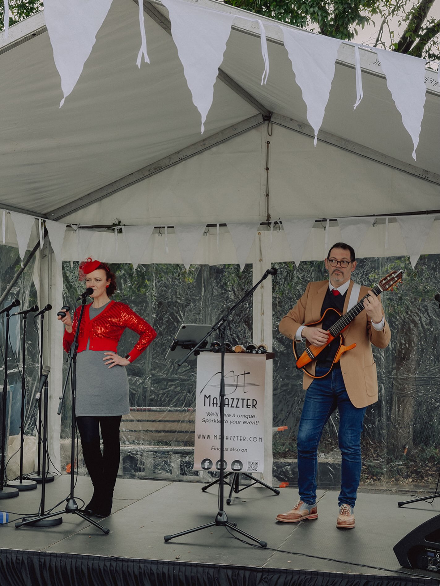 Majazzter will be back in Chatswood this Saturday!
A lot of jazz and Latin jazz, but also some good Italian swing as 15 August is Ferragosto, a big festivity in Italy, and for the entire Italian community in Australia!
5-8pm, Chatswood Mall Market. 🥰